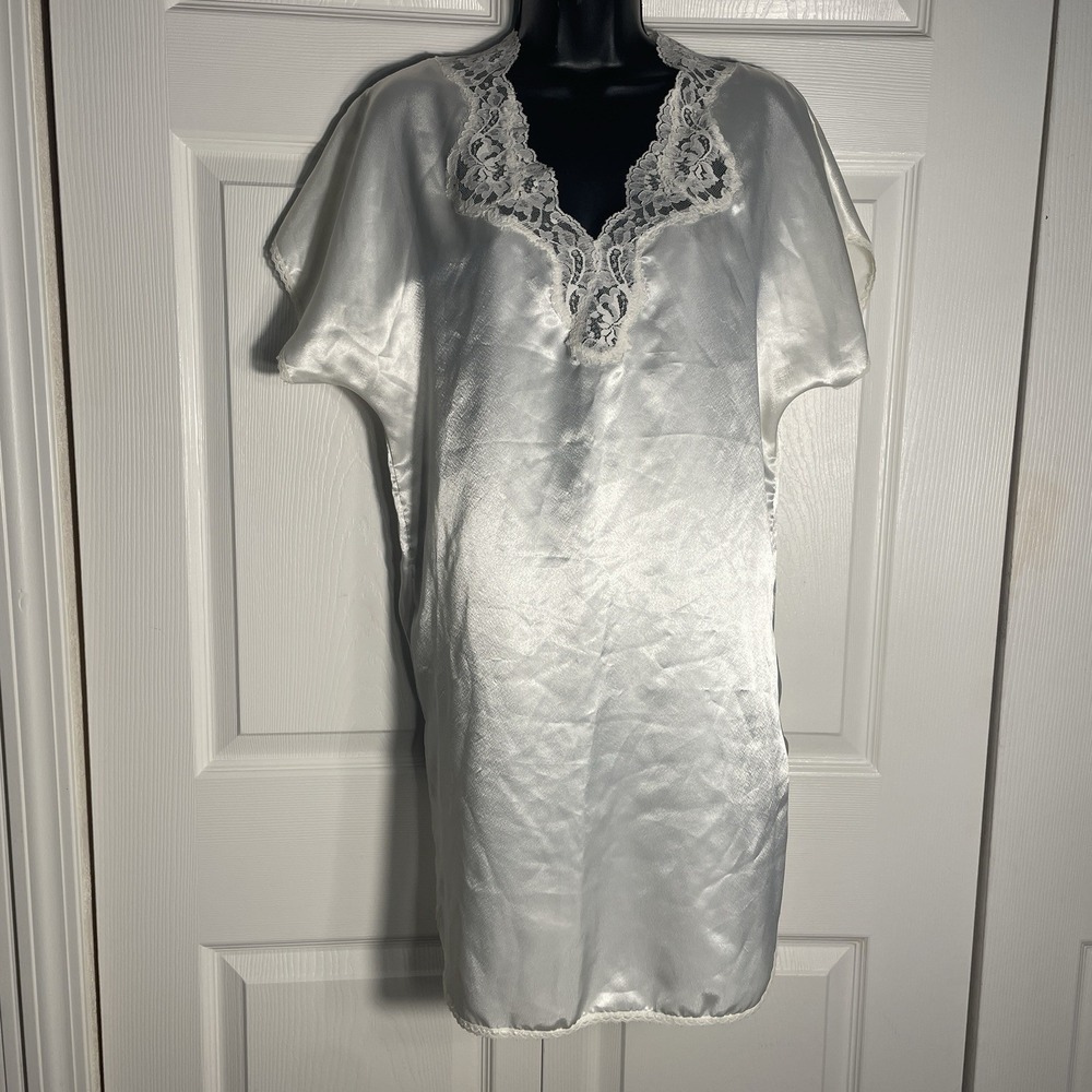 Vintage Wendy Ann Nightgown Women S Beige Satin Lace Short Sleeve 90s Whimsical